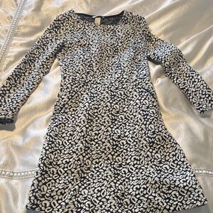 H&M Black and White Long Sleeve Dress